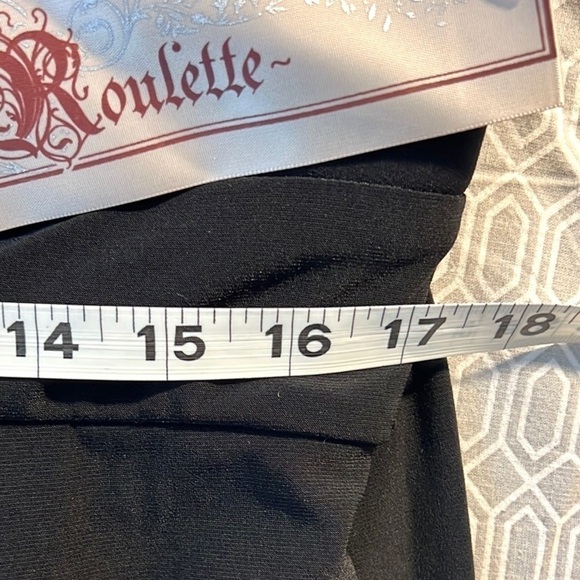 ⭐️NWT, Roulette, Gorgeous & So Unique, Soft-Bubble Lower, Rosette Uppercase, L - Picture 11 of 12